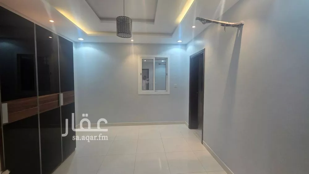 فيلا 5 غرف في الياقوت 4