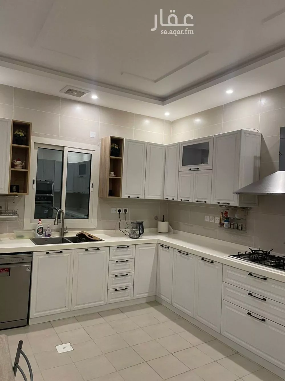 6 bedroom villa in Az Zomorod, Jeddah 6