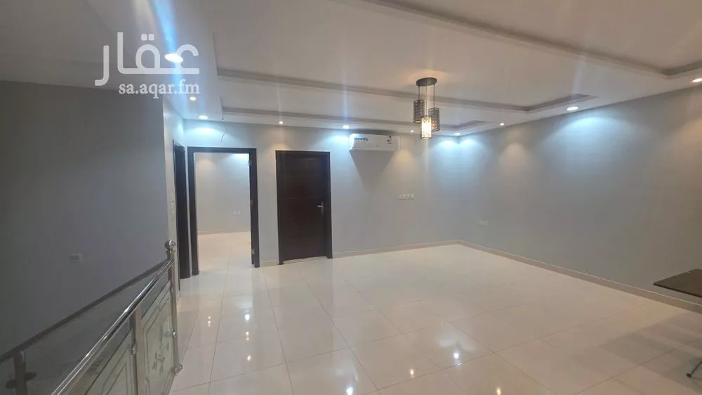 فيلا 5 غرف في الياقوت 3