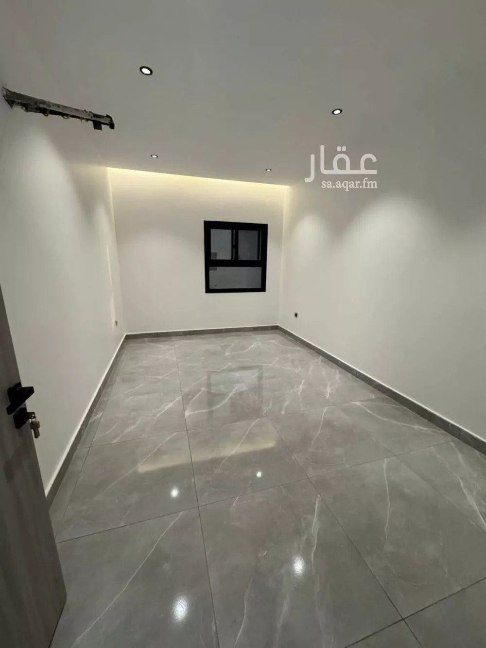 دور 4 غرف في الشراع 4