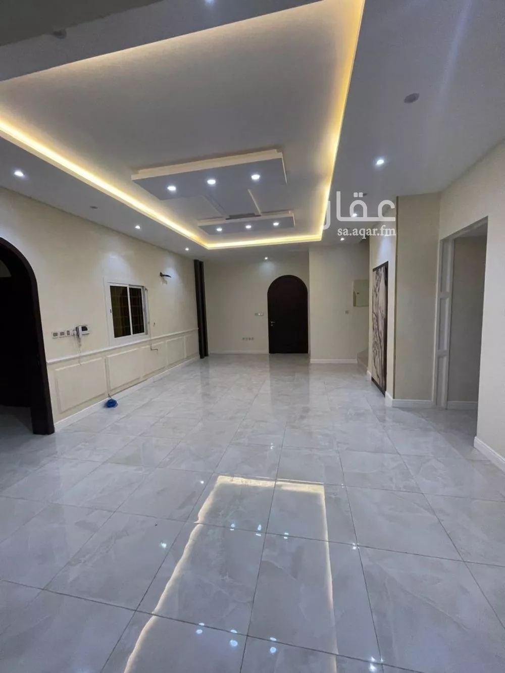 6 bedroom villa in Az Zomorod, Jeddah 11