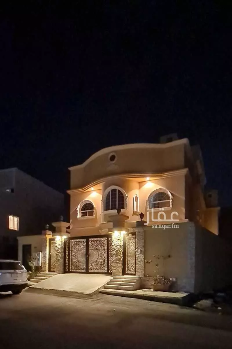 فيلا 5 غرف في الياقوت 1