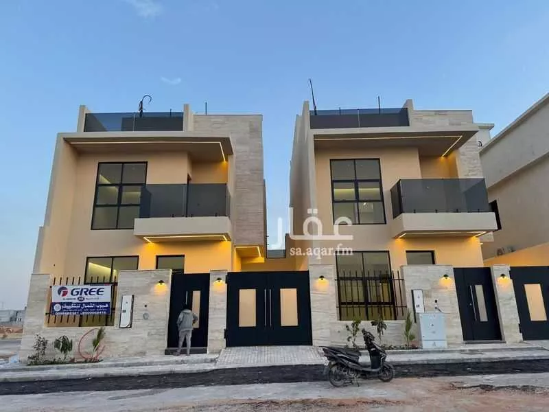 8 bedroom villa in Al Mahdiyyah 3