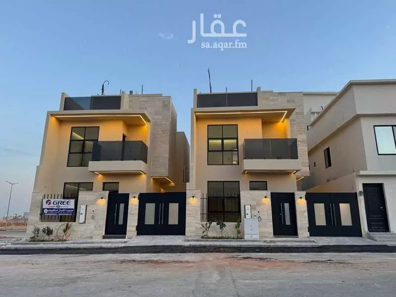 8 bedroom villa in Al Mahdiyyah 1