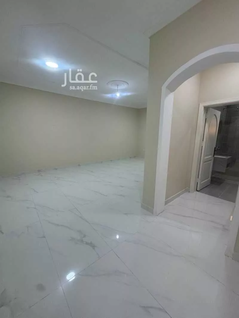 شقة 5 غرف في الواحة 5