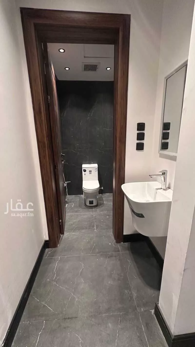 شقة 4 غرف في الرمال 4