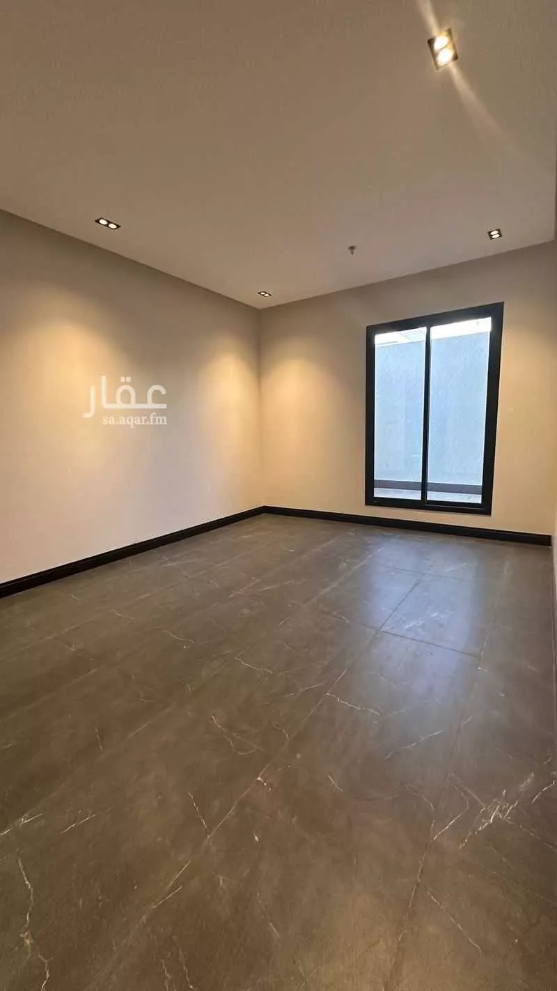 شقة 4 غرف في الرمال 3