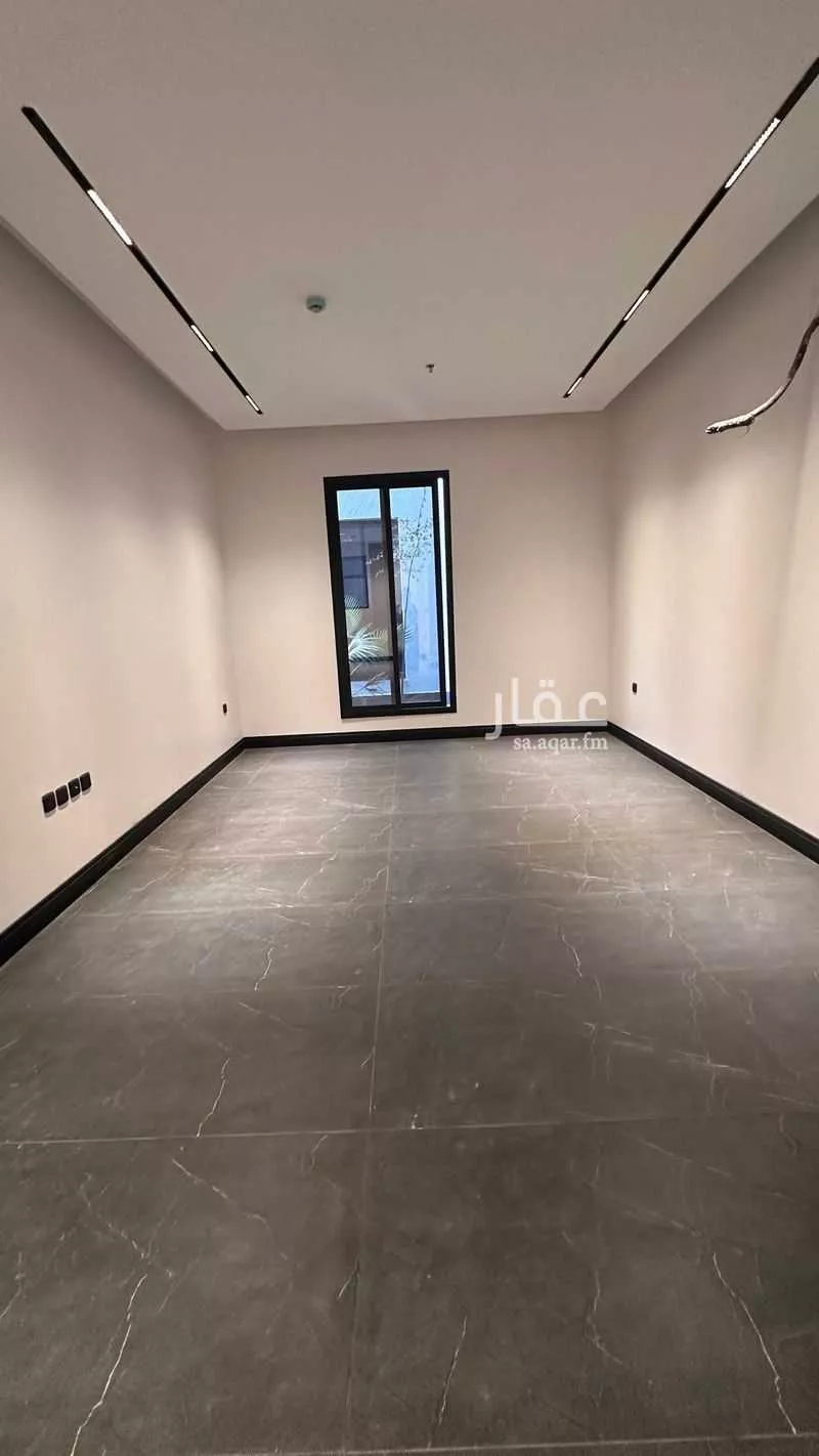 شقة 4 غرف في الرمال 2