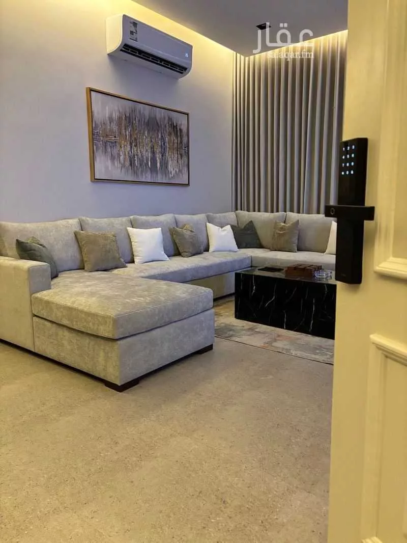 شقة 3 غرف في العارض 5