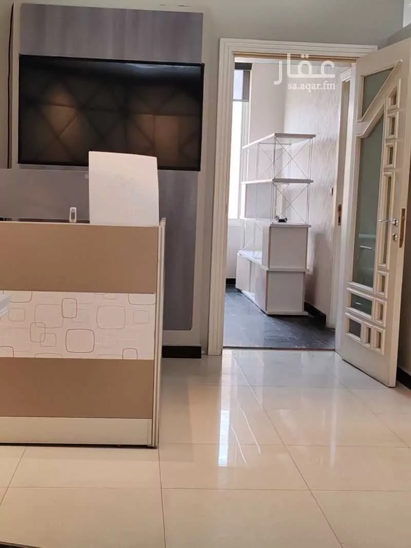 2 bedroom office in Al Aziziyah, Eastern Province 9