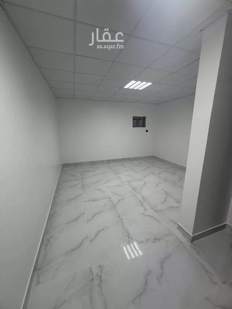 632 sqm building in Al Samer 5