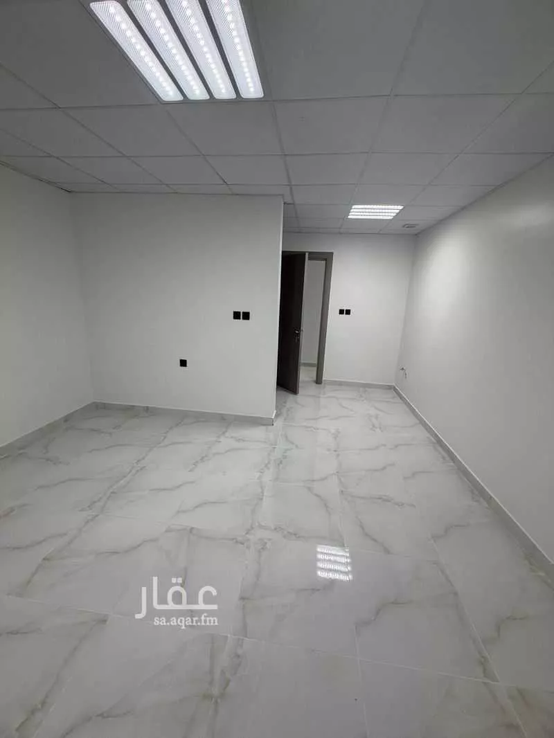 632 sqm building in Al Samer 4