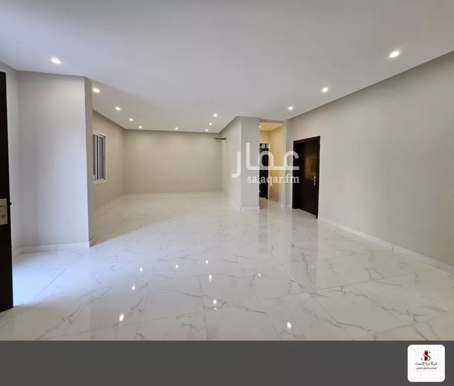 5 bedroom villa in Al Yaqout 2