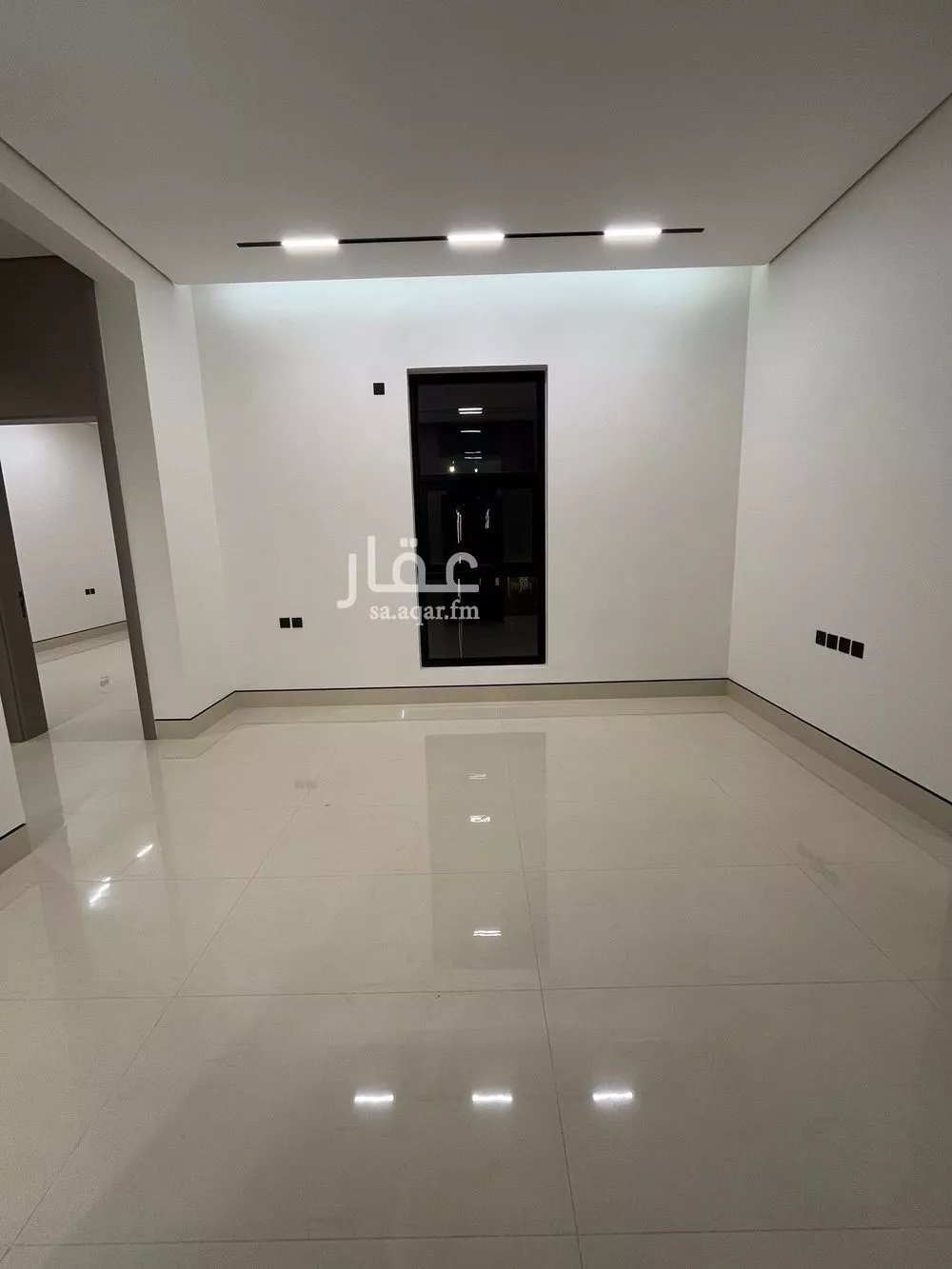 فيلا 4 غرف في المهدية 5