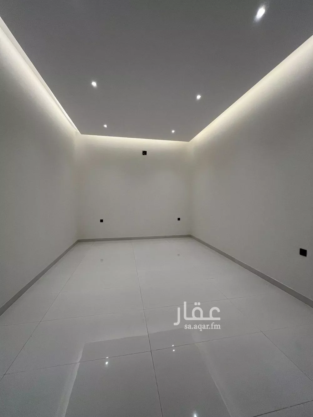 فيلا 6 غرف في المهدية 4