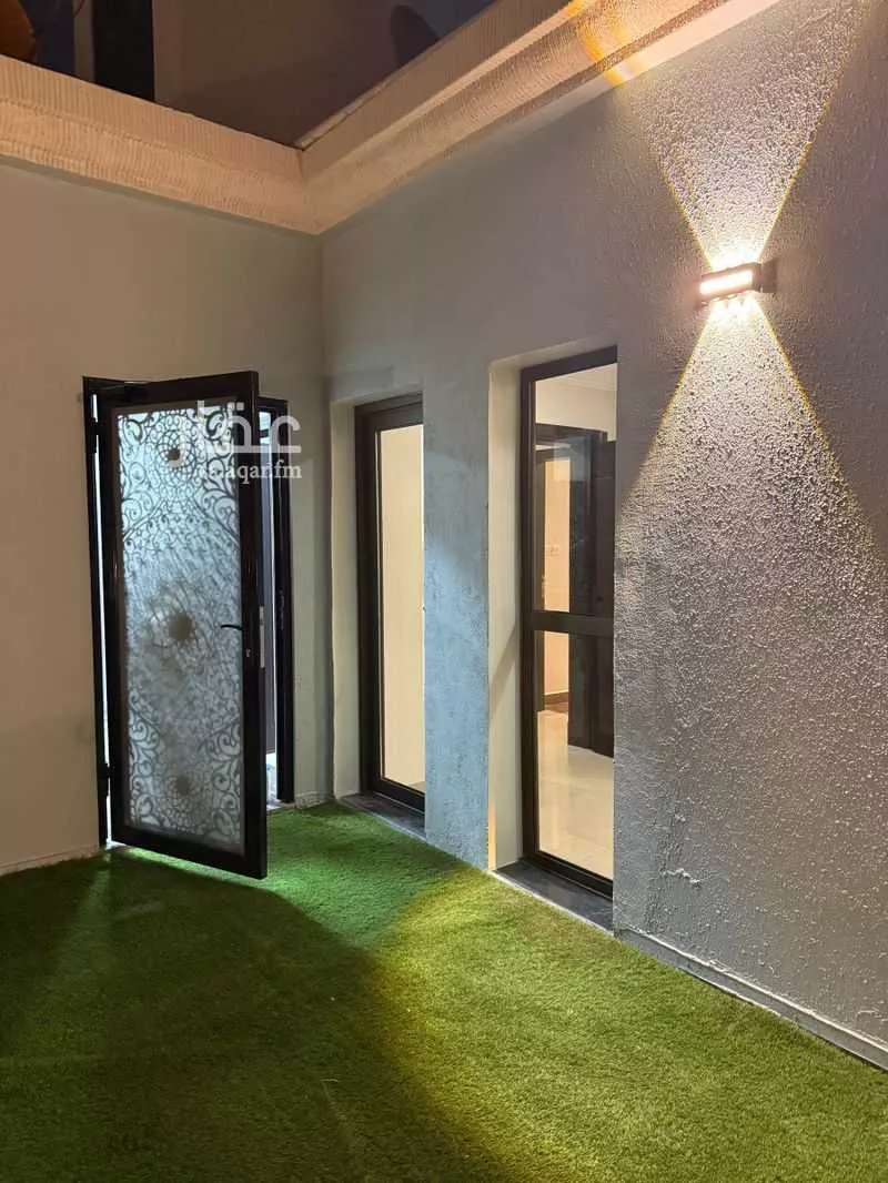 شقة 4 غرف في هجر 1