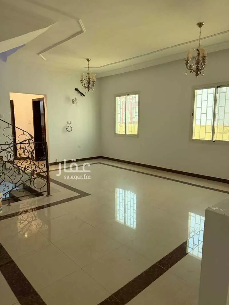 فيلا 6 غرف في النهضة 4