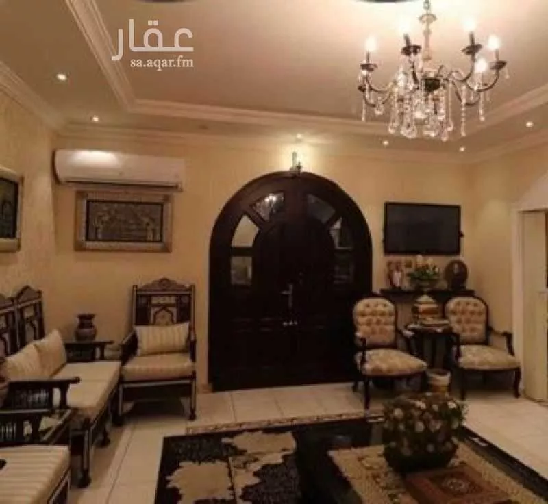 5 bedroom villa in Al Basateen, Jeddah 4