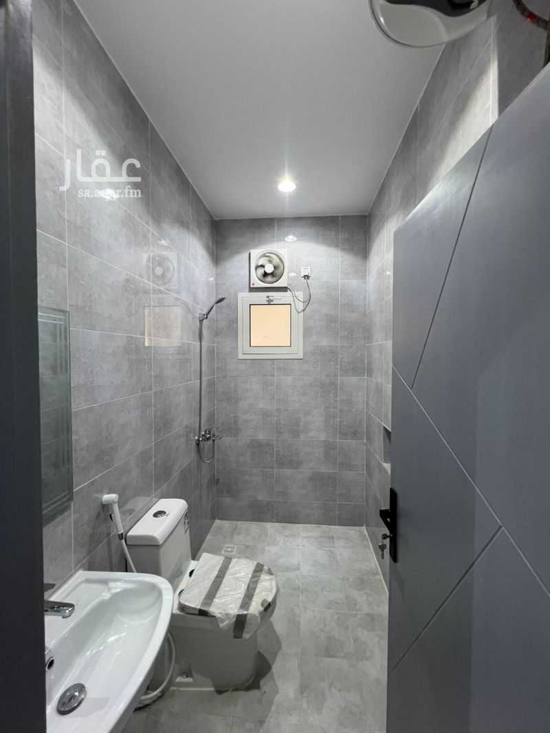 3 bedroom apartment in Al Hamdaniyah, Jeddah 4