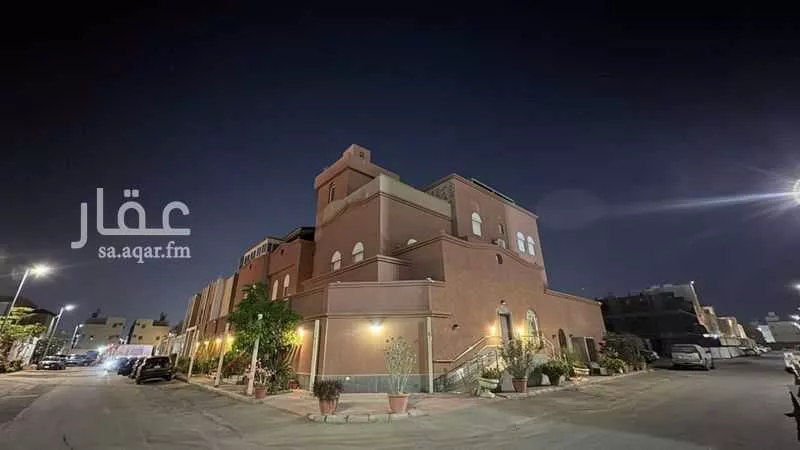 عمارة 685 م² في الصالحية 4