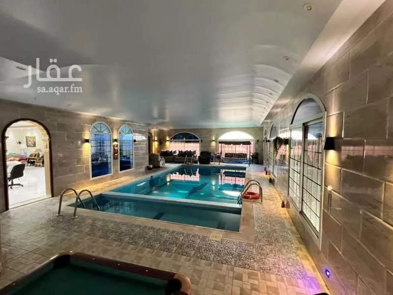 عمارة 685 م² في الصالحية 3