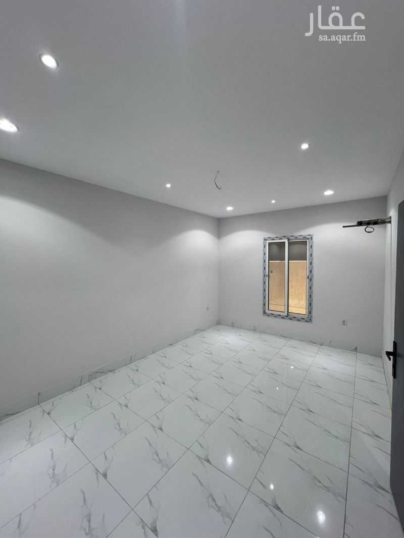 3 bedroom apartment in Al Hamdaniyah, Jeddah 11