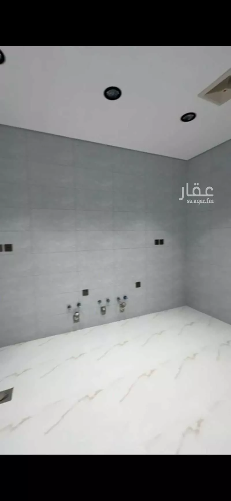 شقة 5 غرف في الريان 2