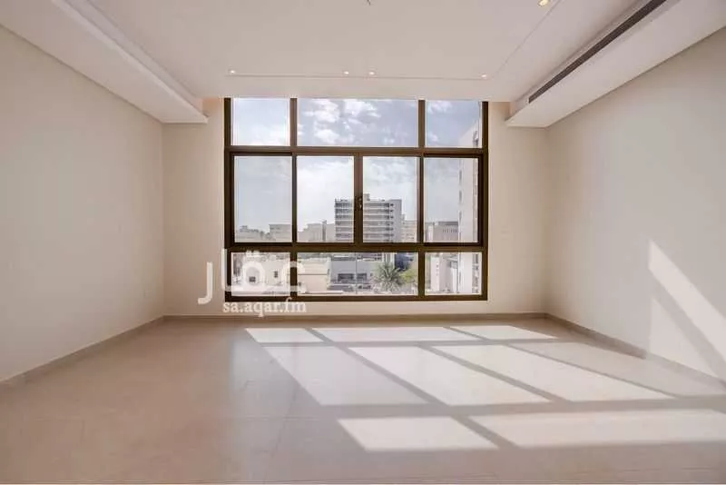 3 bedroom apartment in Al Sharafiyah, Jeddah 6