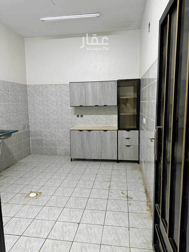2 bedroom apartment in Al Bayan, Riyadh 4