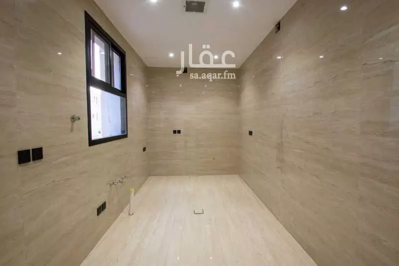 6 bedroom floor in Okaz 5