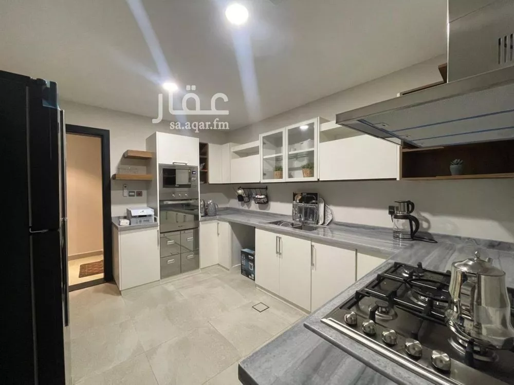 3 bedroom villa in Okaz, Riyadh 14