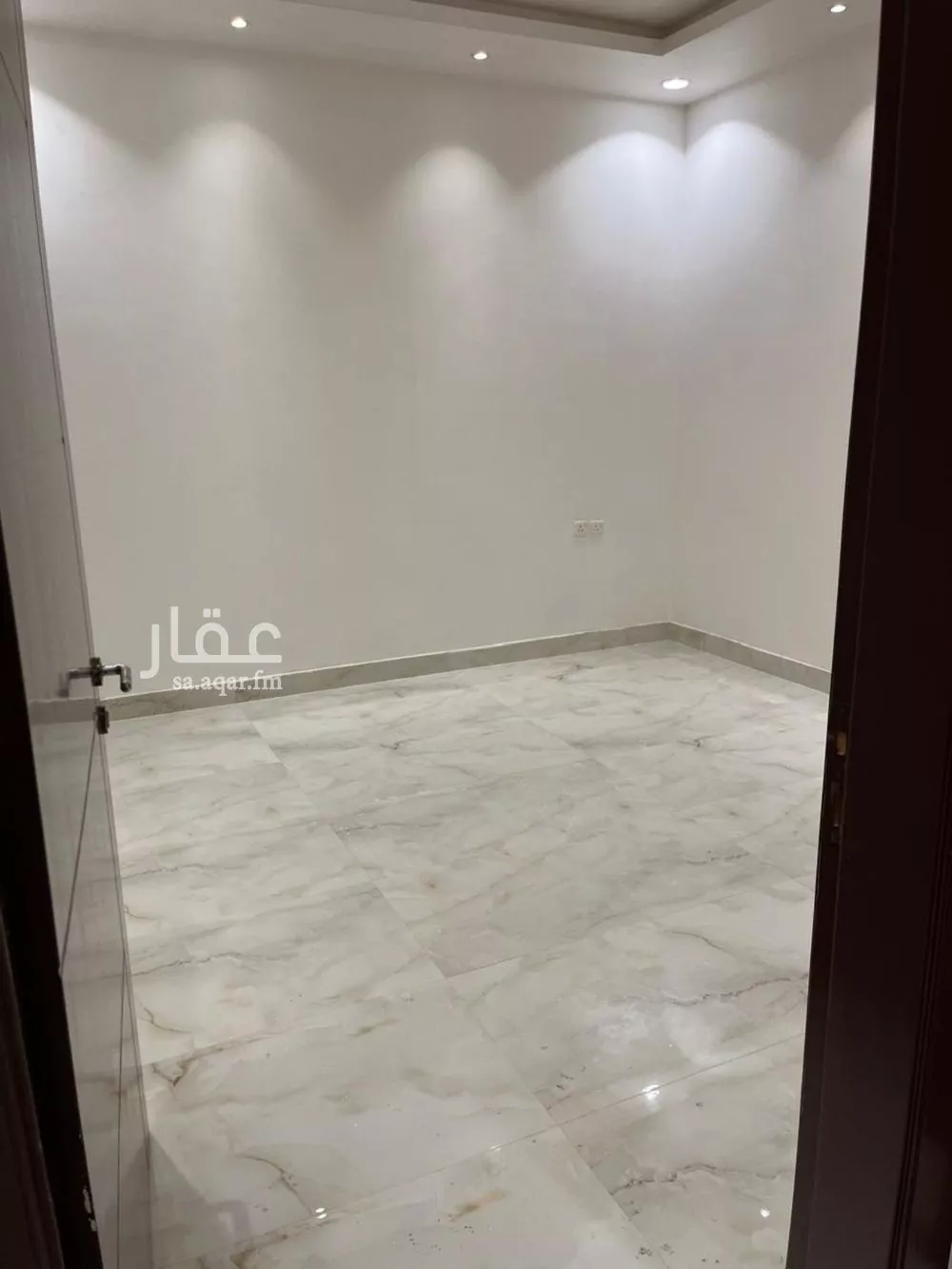 3 bedroom floor in Al Aridh 3