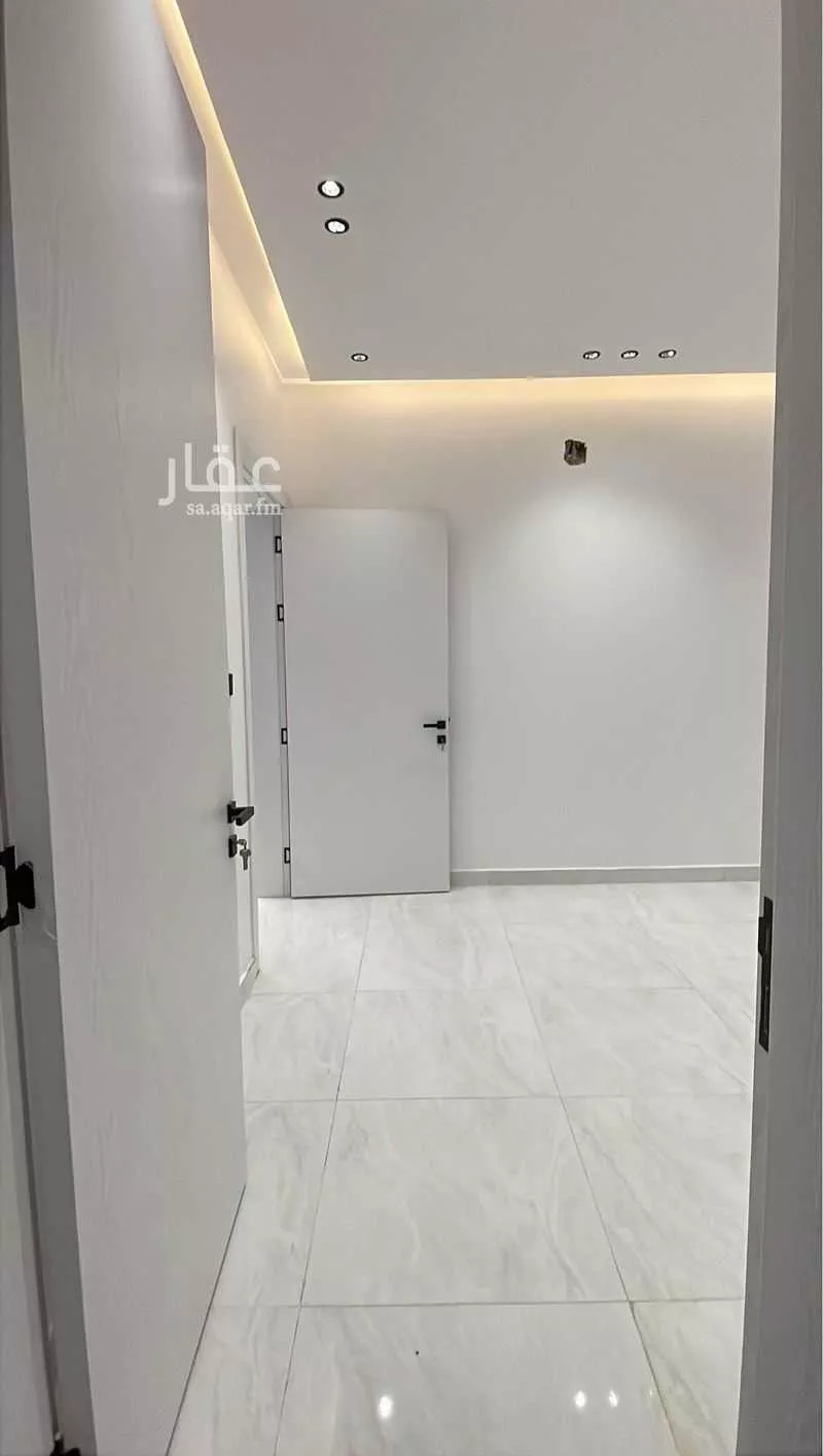 فيلا 4 غرف في النظيم 3