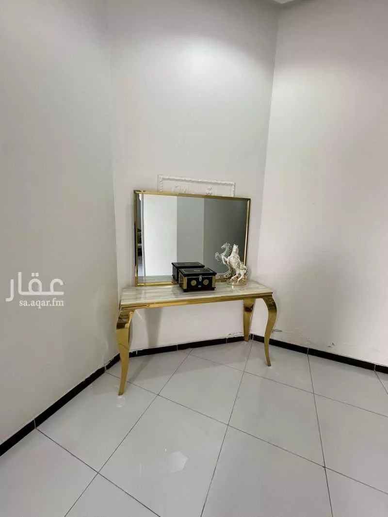 8 bedroom villa in Al Rimal 4