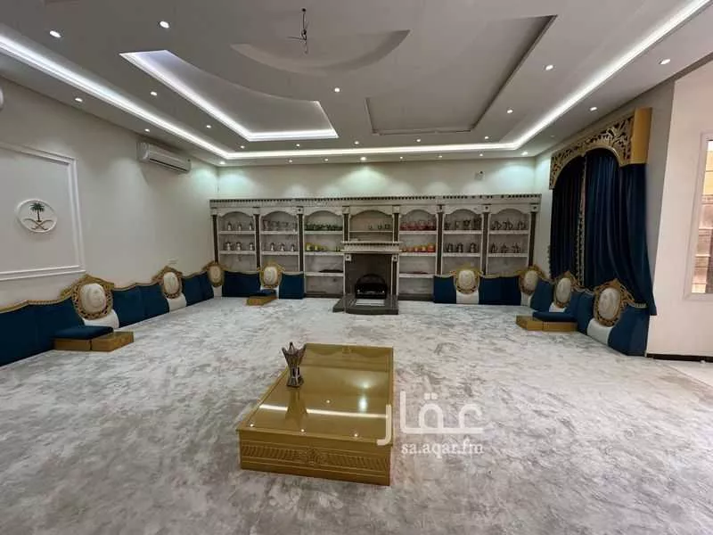 8 bedroom villa in Al Rimal 2