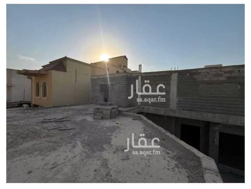 4 bedroom villa in Al Janadriyah 5