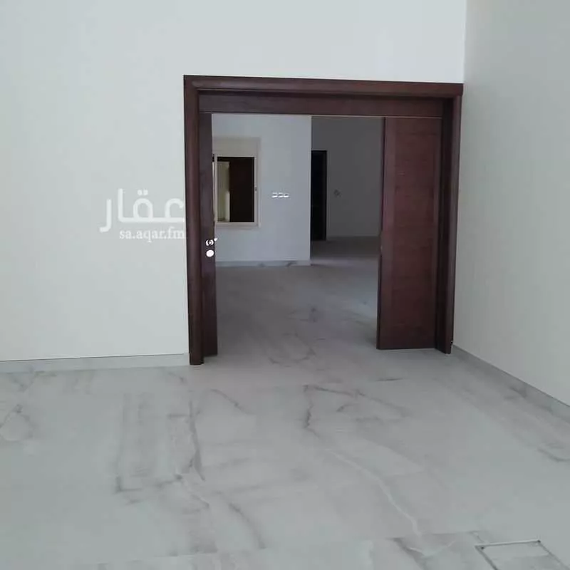 5 bedroom villa in Irqah, Riyadh 21