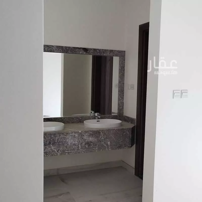 5 bedroom villa in Irqah, Riyadh 18