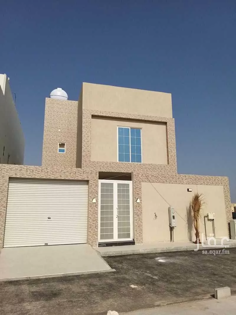 8 bedroom duplex in Al Dabab 1