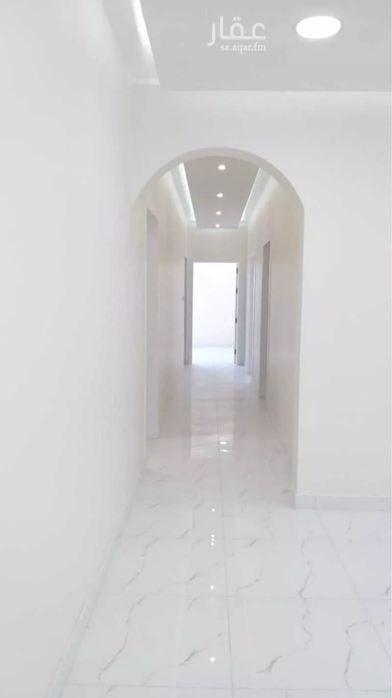 شقة 4 غرف في الزهور، الدمام 7