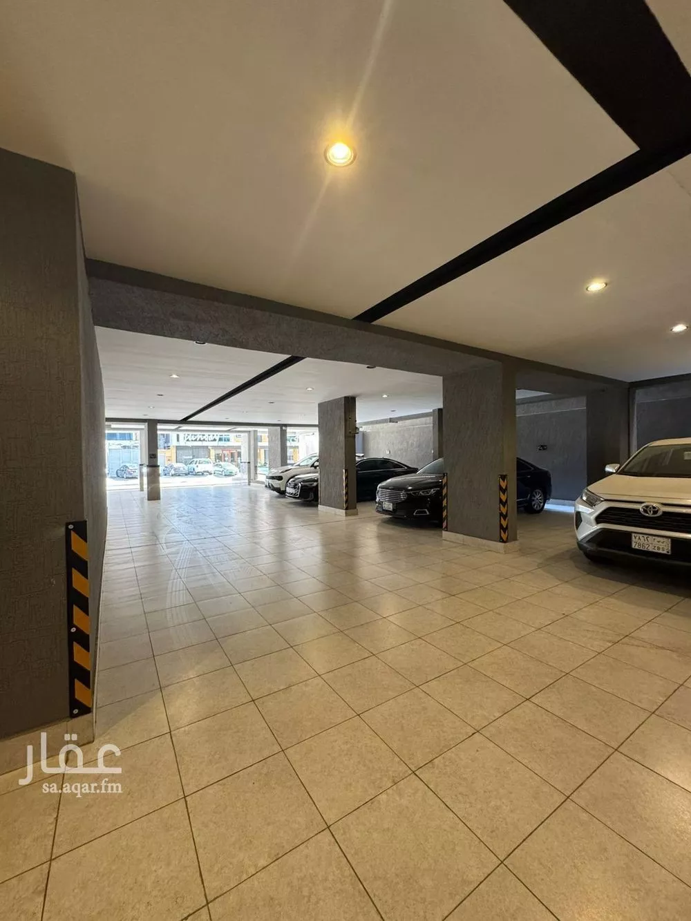 4 bedroom apartment in Al Nuzhah, Jeddah 5