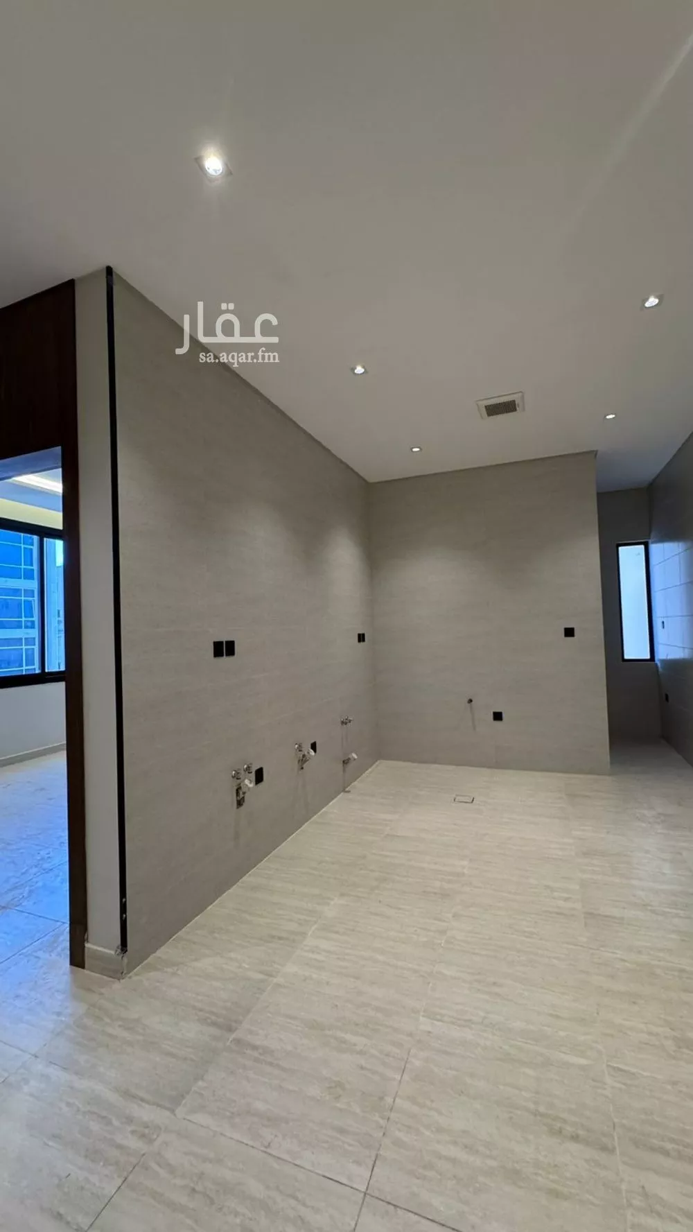 4 bedroom apartment in Al Nuzhah, Jeddah 9