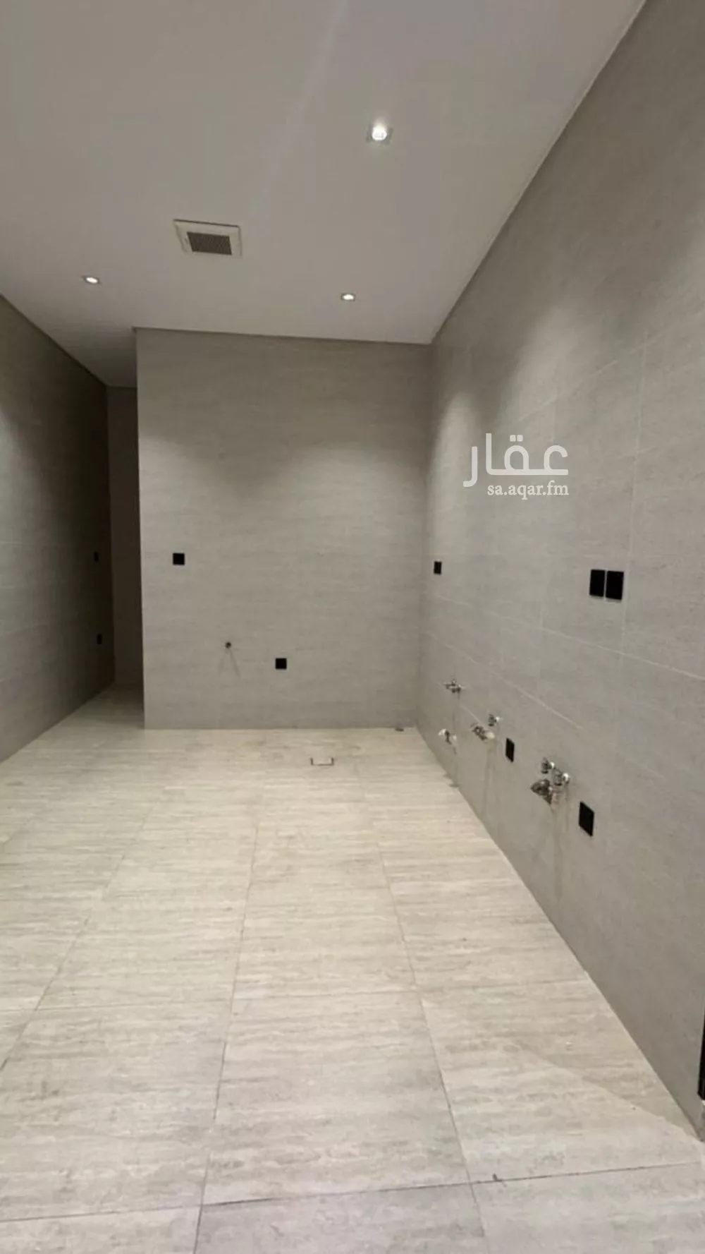4 bedroom apartment in Al Nuzhah, Jeddah 11