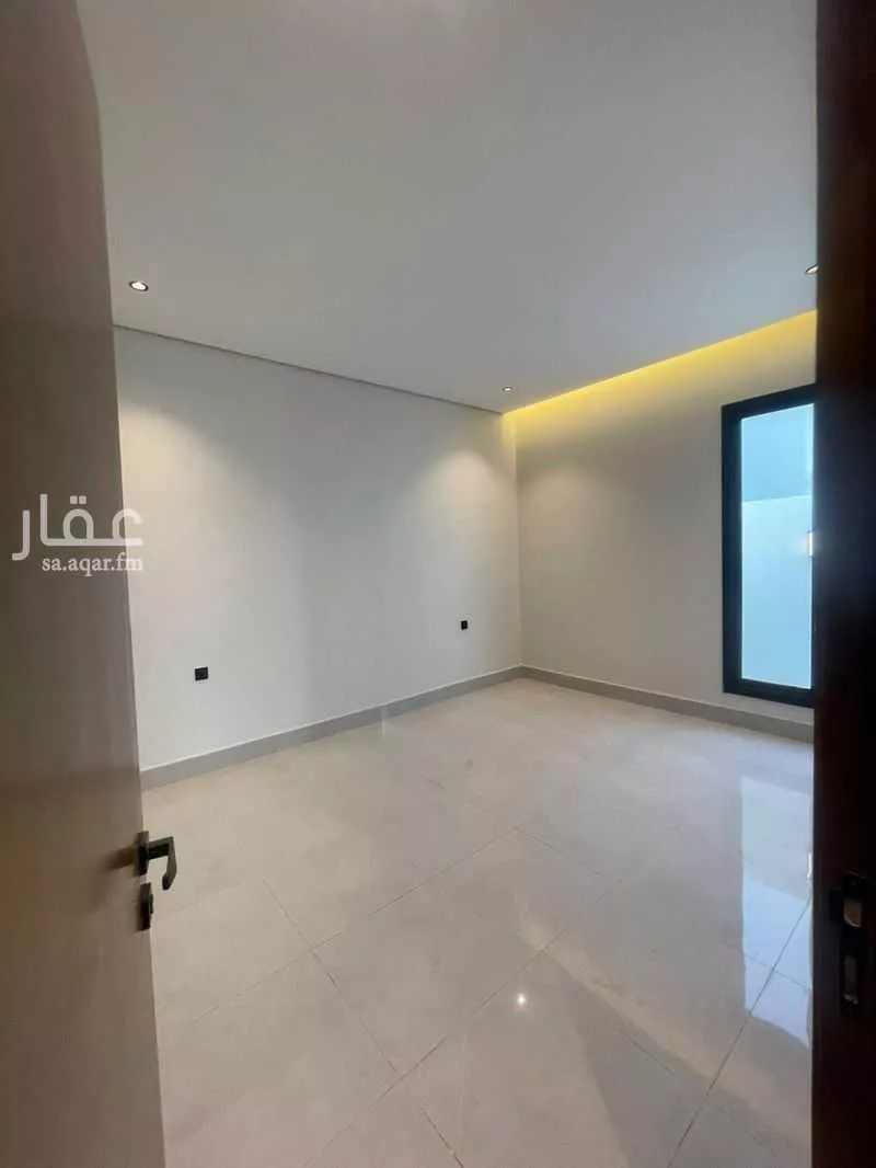 4 bedroom apartment in Al Maizilah, Riyadh 4