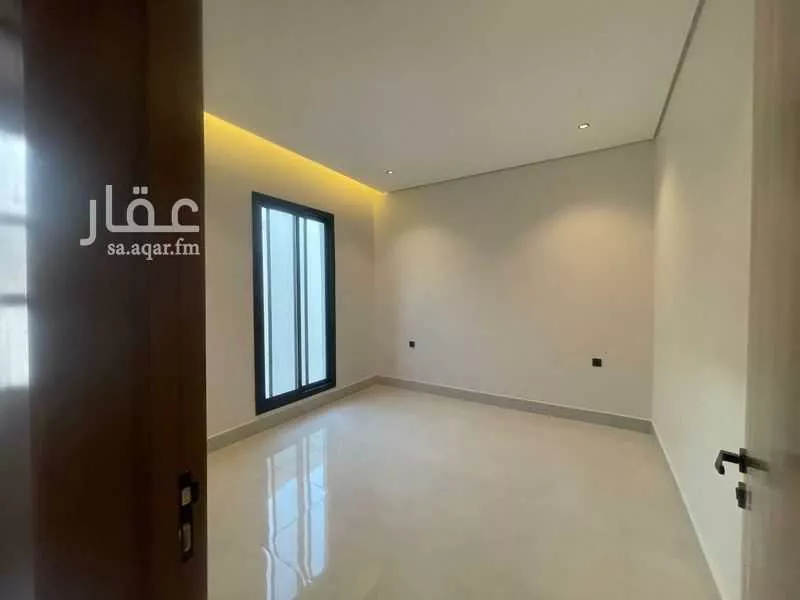 4 bedroom apartment in Al Maizilah, Riyadh 6