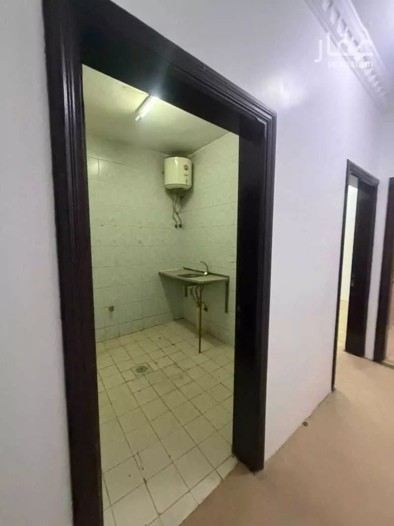 2 bedroom apartment in Al Shamisy, Riyadh 5