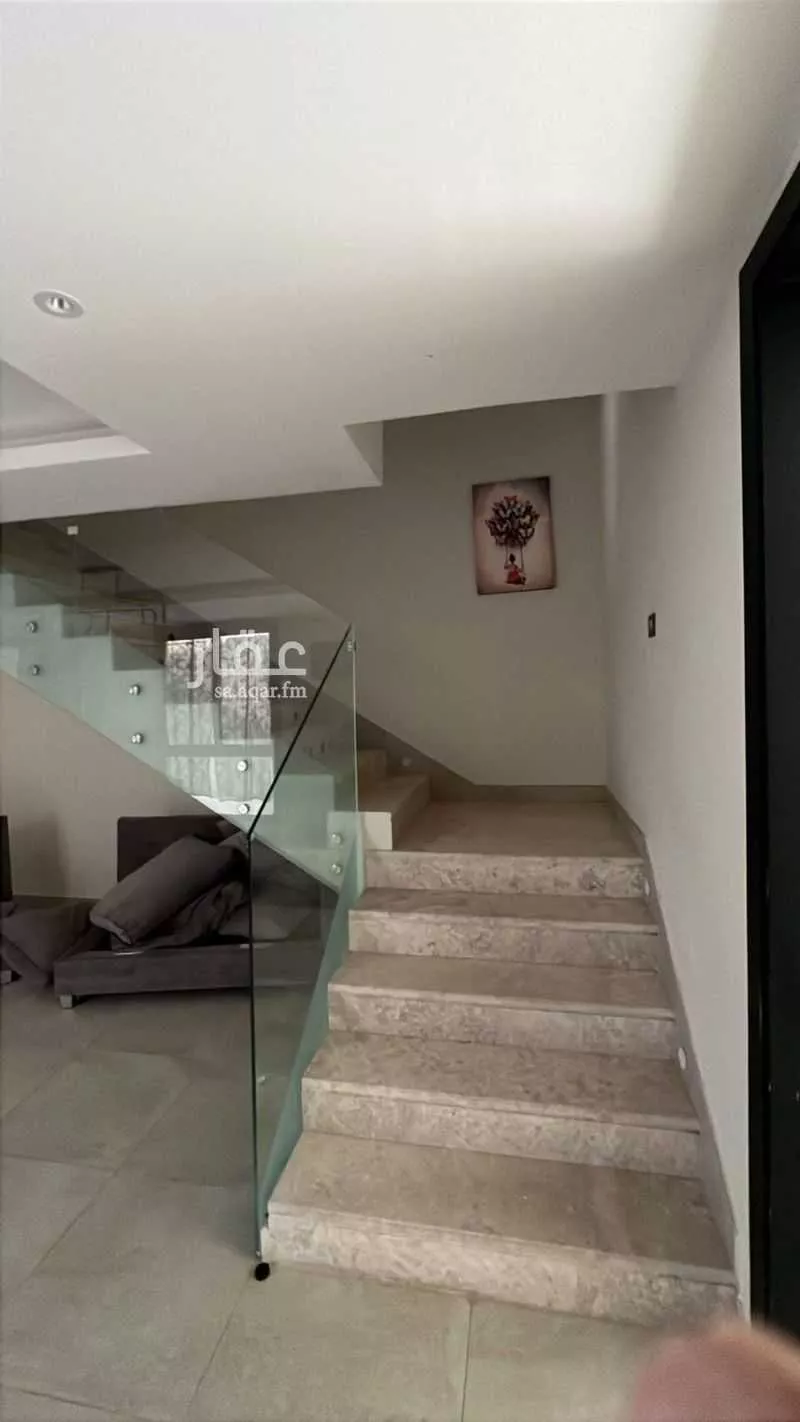 فيلا 6 غرف في عكاظ، الرياض 4