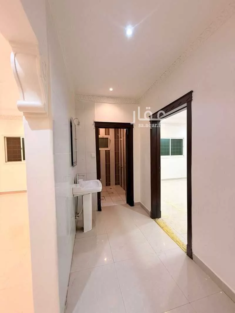 5 bedroom floor in Al Rimal 1