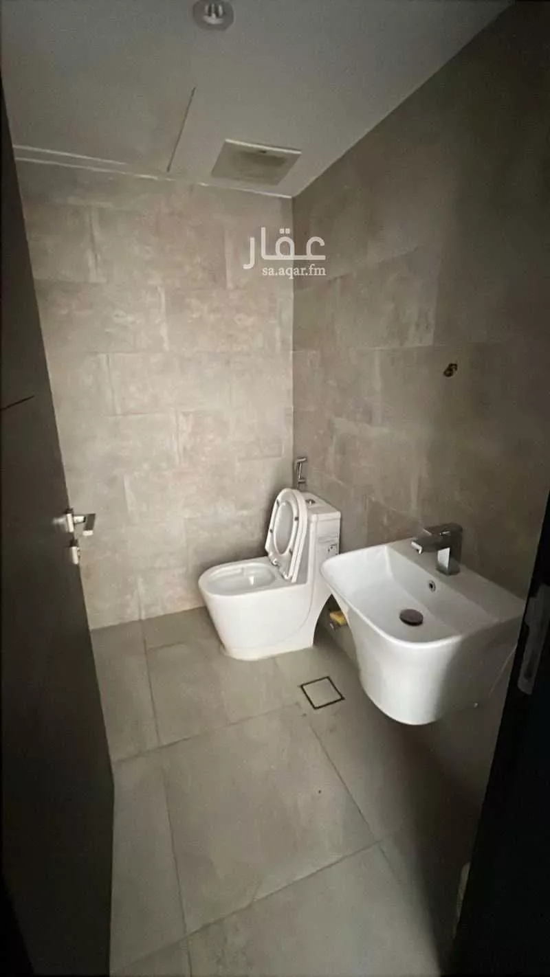 فيلا 6 غرف في عكاظ، الرياض 16