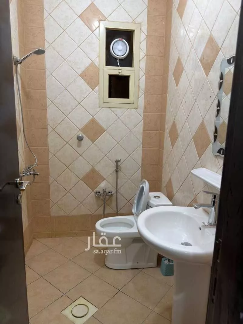 شقة 4 غرف في ظهرة لبن 5